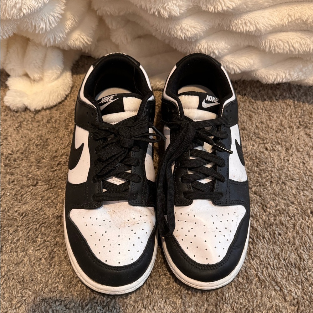 Nike black panda dunks